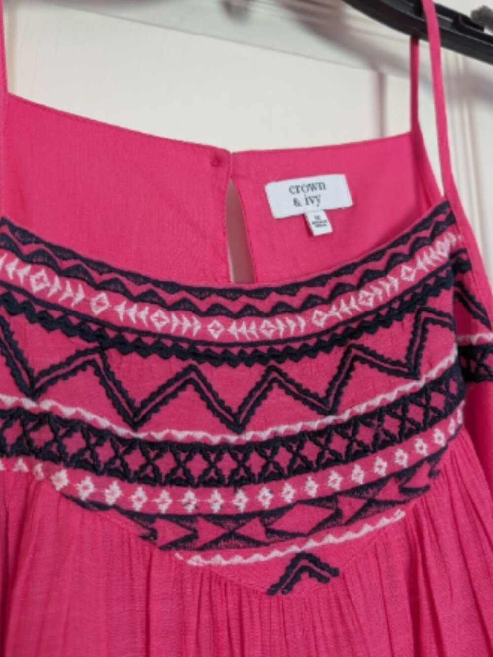 Crown + Ivy Knee Length Hot Pink Dress - Size M - Picture 4 of 4